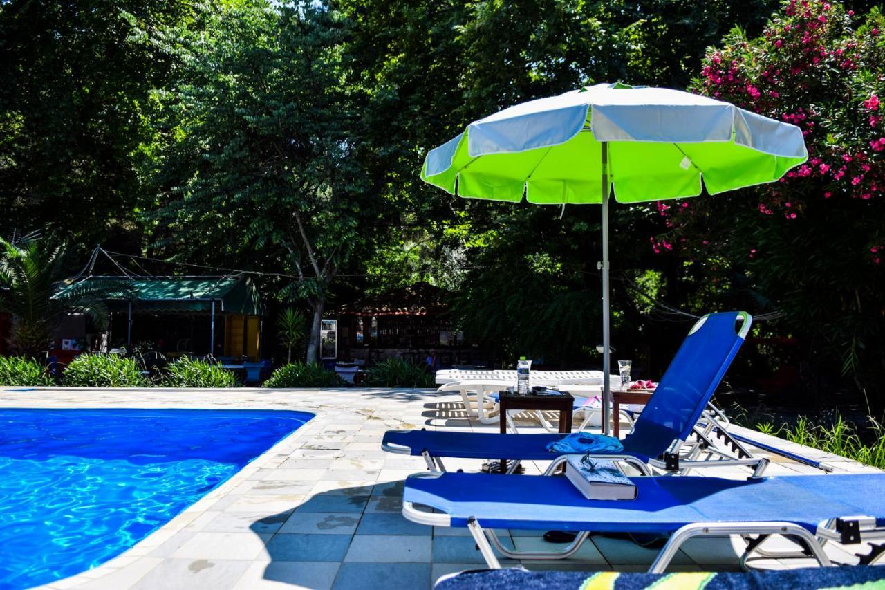 Amalia Apartments Кукунарис Экстерьер фото
