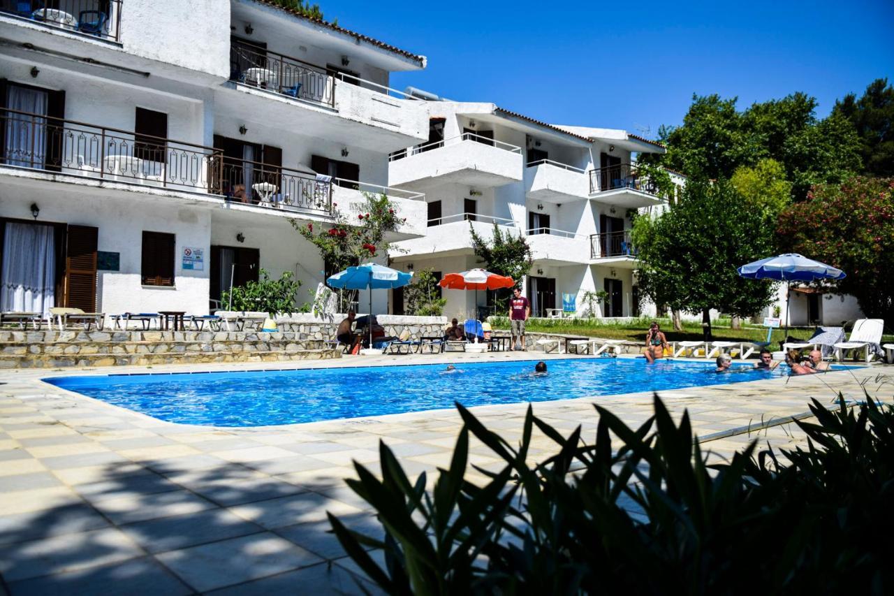Amalia Apartments Кукунарис Экстерьер фото